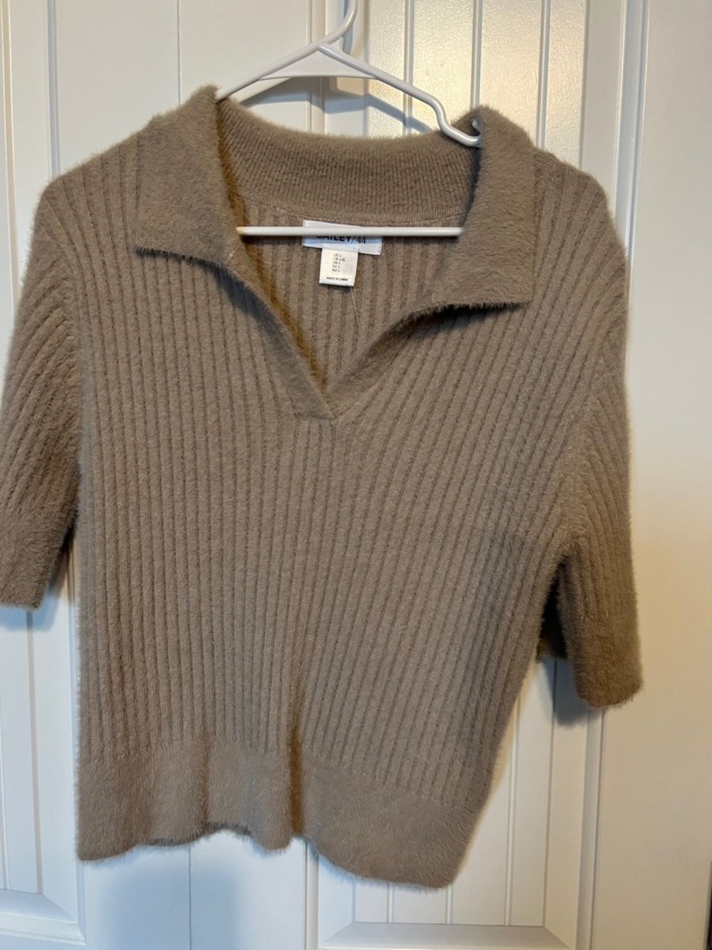 Bailey 44 Ribbed V-Neck Short Sleeve Sweater - Taupe